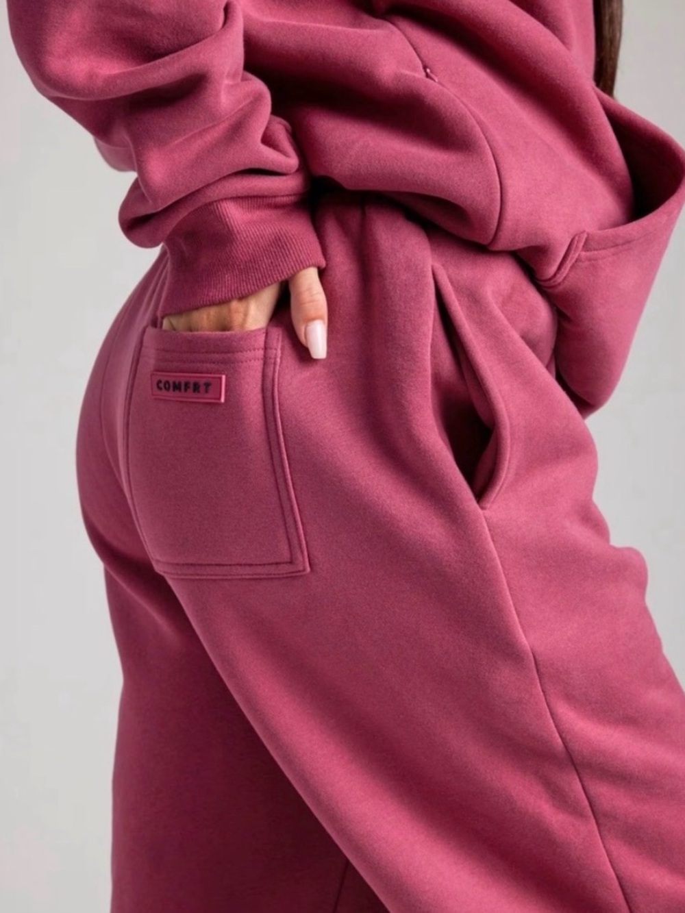 Comfrt Airplane Mode Travel Hoodie and Joggers Set XS - Picture 3 of 7